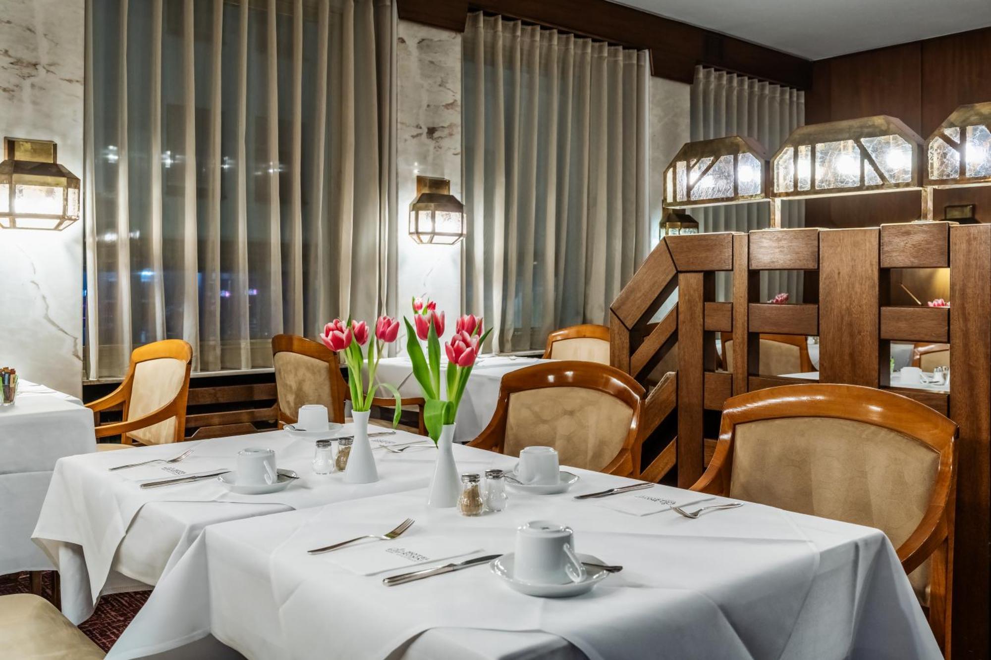 Gaestehaus Sophienstrasse Stuttgart Eksteriør billede